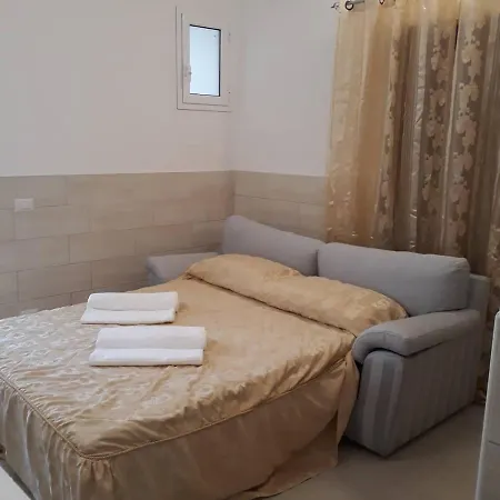 Apartment Da Katia,vicolo Carini,35 *